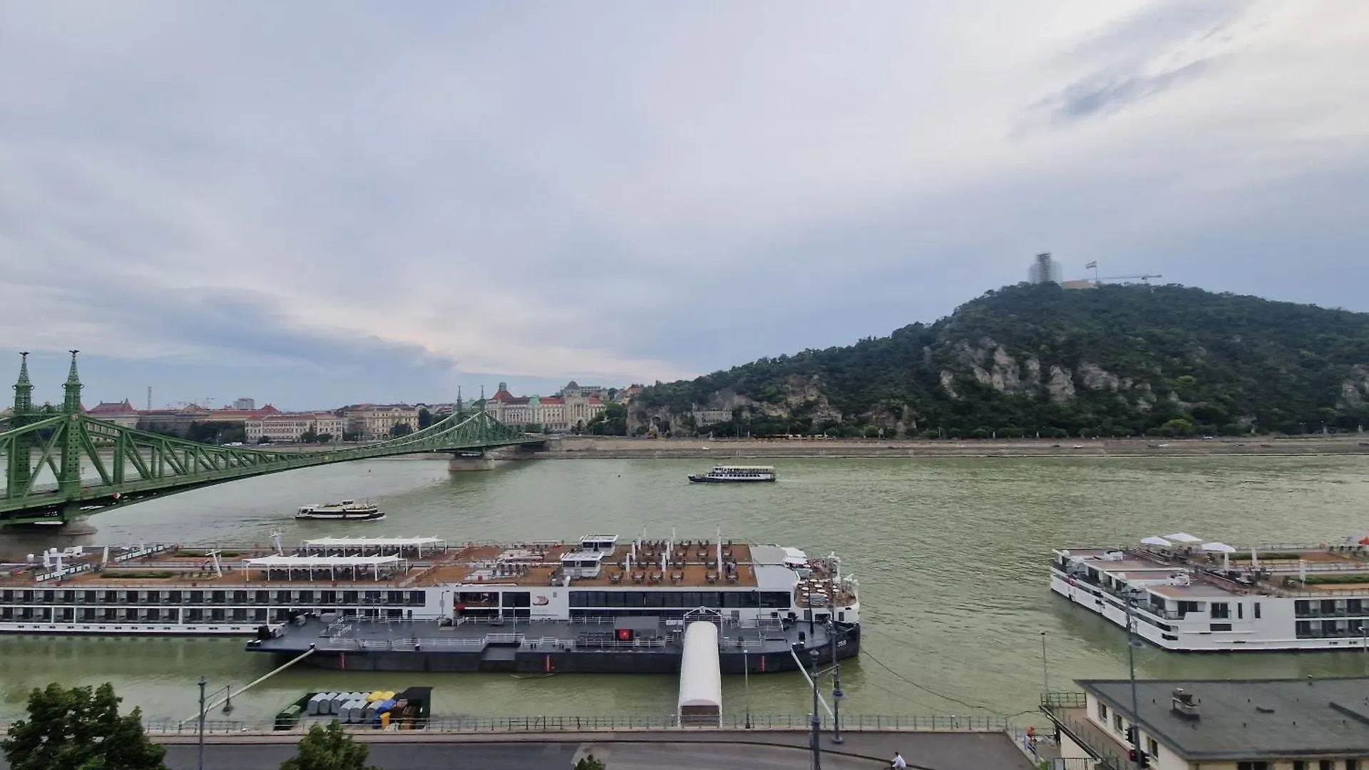 Danube Wonder View Apartment Budapest Ungheria