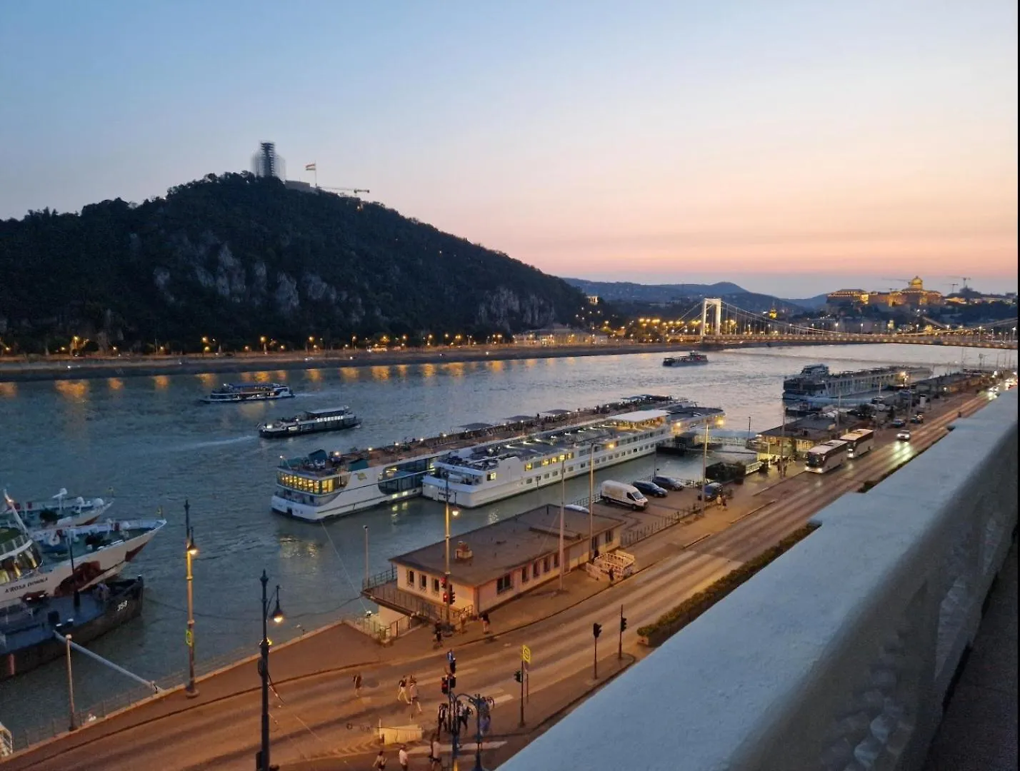 Danube Wonder View Apartment location